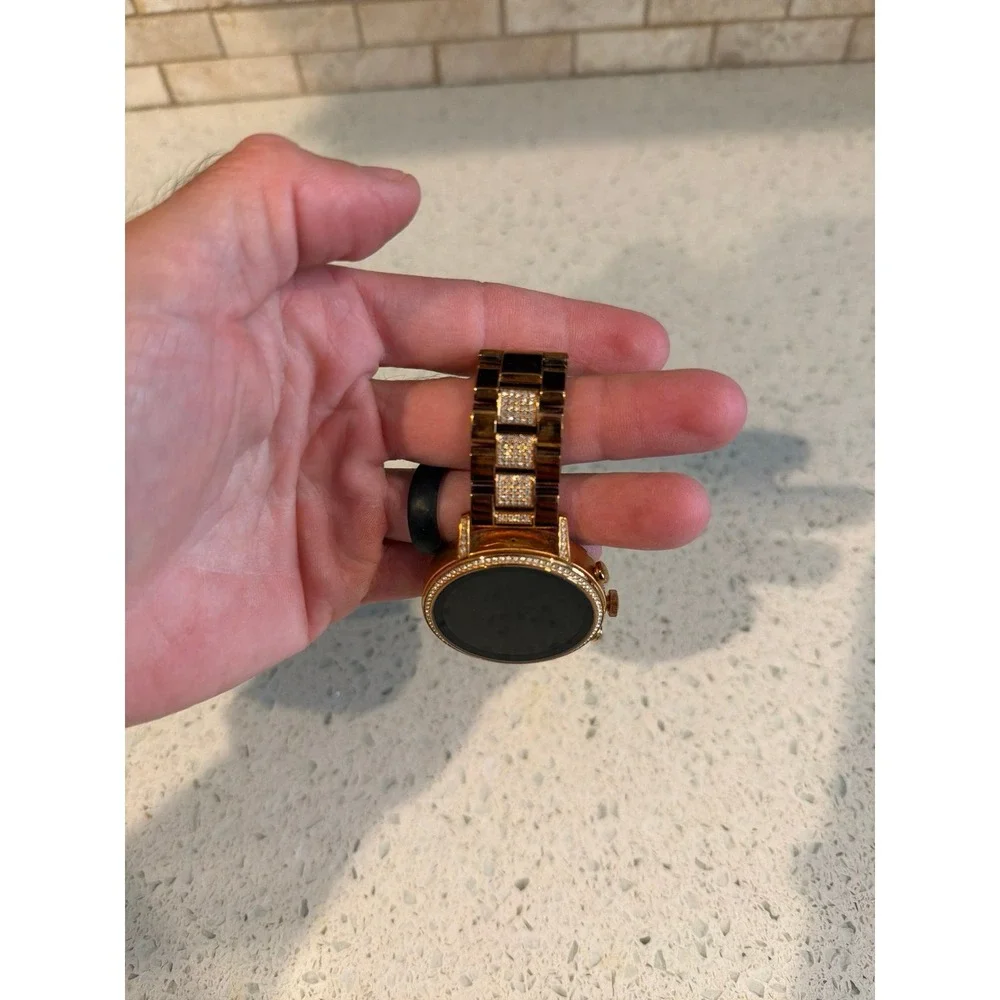 Fossil Q Venture HR Gen 4 DW7F1 Rose Gold Smartwatch Crystal Bezel Charger
